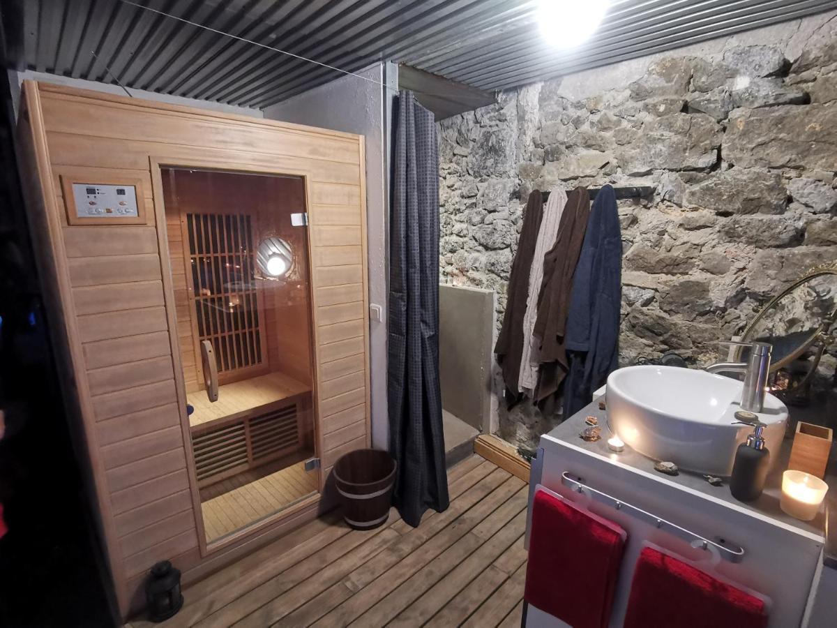 Sweet Loft Grenoble-Love Room Avec Jacuzzi & Sauna Extérieur photo